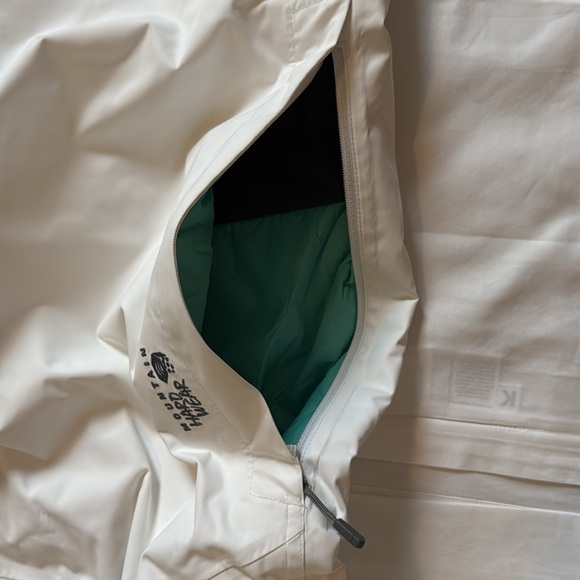 Women’s White Mountain Hardwear Snow Ski Pants, Large Short - Picture 6 of 16